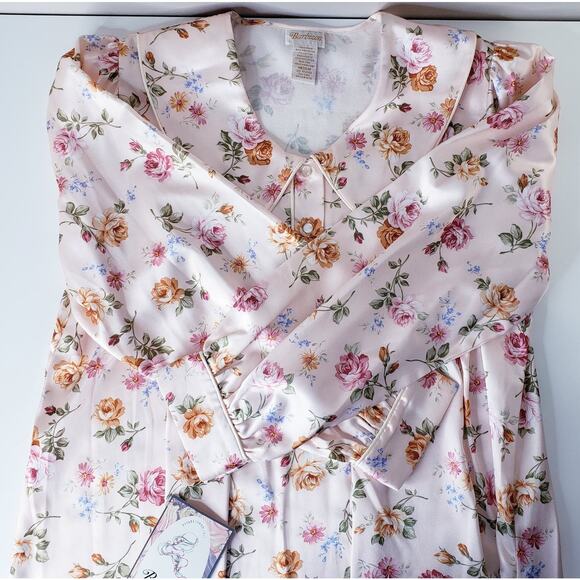 NWT VINTAGE BARBIZON Cuddleskin Satin Pink Floral Nightgown Medium Modest *Flaw - Picture 5 of 14